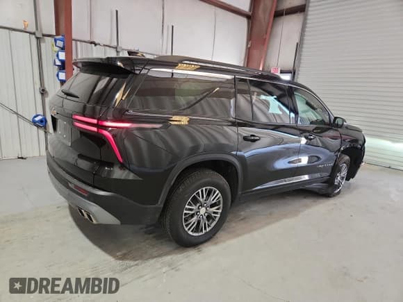 ✅ 2025 Chevrolet Traverse FWD LT • VIN: 1GNERGRS8SJ157062 • Lot: 91354235. Wystawiony na Copart z przebiegiem Nie podano. Bezpłatny archiwum sprzedaży aukcyjnych z USA i szczegółowy raport historii pojazdu na DreamBid. Zdjęcie 3.