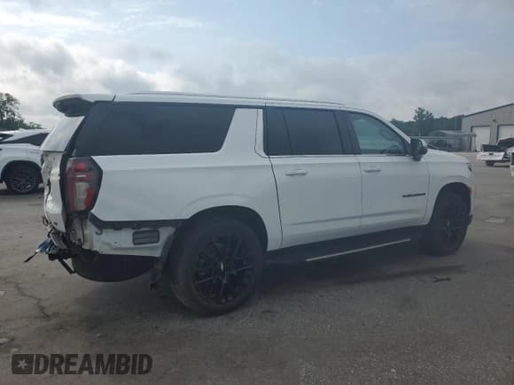 ✅ 2022 Chevrolet Suburban LT • VIN: 1GNSKCKD9NR304796 • Lot: 63745015. Listed on Copart with 81,685 mi. Free auction sales archive from the USA and detailed vehicle history report at DreamBid. Image 3.