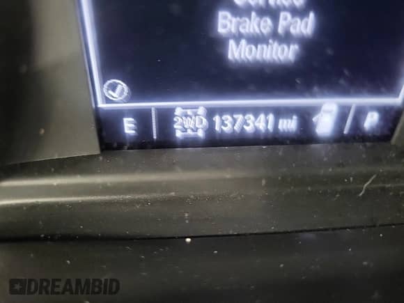 2021 Chevrolet Silverado 1500 Custom Trail Boss z VIN 1GCPYCEF0MZ387639, wystawiony jako IAAI lot #42844373 z przebiegiem 137 371 mil mil oraz . Historia ofert i sprzedaży dostępna na DreamBid. Obrazek 1.