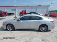 ✅ 2011 Nissan Maxima SV • VIN: 1N4AA5AP5BC828644 • Lot: 42588834. Wystawiony na IAAI z przebiegiem 177 643 mil. Bezpłatny archiwum sprzedaży aukcyjnych z USA i szczegółowy raport historii pojazdu na DreamBid. Zdjęcie 15.