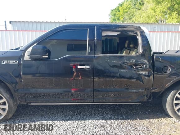 ✅ 2019 Ford F-150 Limited • VIN: 1FTEW1EGXKFB15513 • Лот: 42091843. Опубликован ранее на IAAI с пробегом 68 845 миль. Бесплатный доступ к архиву аукционных продаж из США и подробный отчёт об истории автомобиля на DreamBid. Изображение 14.
