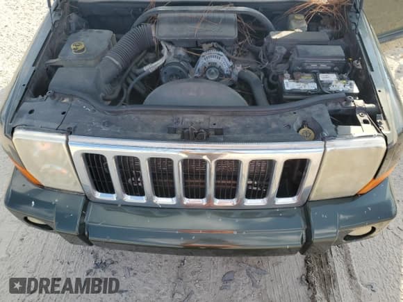 ✅ 2007 Jeep Commander Sport • VIN: 1J8HG48K47C675993 • Лот: 42962695. Опубликован ранее на Copart с пробегом 274 182 миль. Бесплатный доступ к архиву аукционных продаж из США и подробный отчёт об истории автомобиля на DreamBid. Изображение 12.