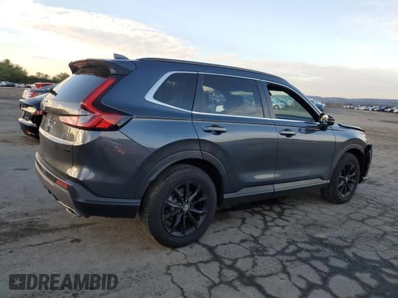 ✅ 2025 Honda CR-V Sport-L • VIN: 7FARS6H89SE085525 • Лот: 86622015. Опубликован ранее на Copart с пробегом 6 105 миль. Бесплатный доступ к архиву аукционных продаж из США и подробный отчёт об истории автомобиля на DreamBid. Изображение 3.