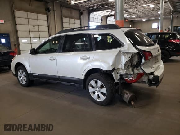 ✅ 2010 Subaru Outback Premium • VIN: 4S4BRCDC9A3325181 • Lot: 74557134. Wystawiony na Copart z przebiegiem 114 480 mil. Bezpłatny archiwum sprzedaży aukcyjnych z USA i szczegółowy raport historii pojazdu na DreamBid. Zdjęcie 2.