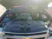 2007 Chevrolet Suburban LS с VIN 1GNFC16J07R219433, выставлен на аукционе Copart как лот 81949055 с пробегом 346 608 миль миль и Списание • Salvage title. История ставок и продаж доступна на DreamBid. Изображение 12.