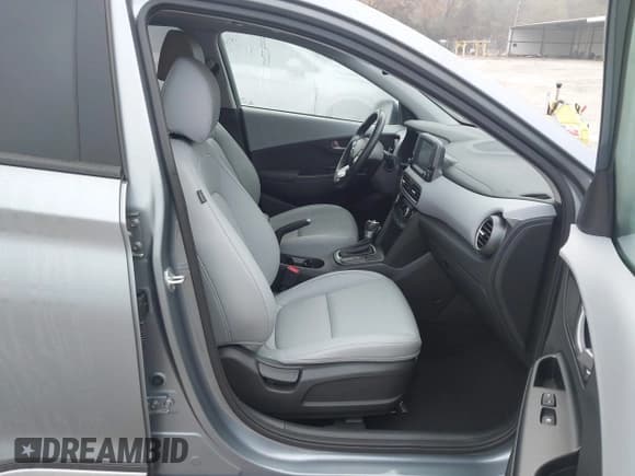 ✅ 2021 Hyundai Kona Limited • VIN: KM8K33A51MU667455 • Лот: 43648899. Опубликован ранее на IAAI с пробегом 20 050 миль. Бесплатный доступ к архиву аукционных продаж из США и подробный отчёт об истории автомобиля на DreamBid. Изображение 5.