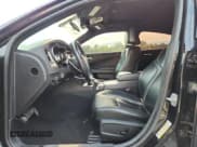 ✅ 2020 Dodge Charger SXT • VIN: 2C3CDXBG7LH144458 • Lot: 83989175. Wystawiony na Copart z przebiegiem 111 524 mil. Bezpłatny archiwum sprzedaży aukcyjnych z USA i szczegółowy raport historii pojazdu na DreamBid. Zdjęcie 7.