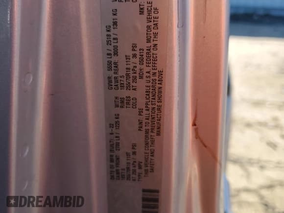 ✅ 2022 Jeep Wrangler Unlimited Sahara Altitude • VIN: 1C4HJXEG4NW222723 • Lot: 84658285. Wystawiony na Copart z przebiegiem Nie podano. Bezpłatny archiwum sprzedaży aukcyjnych z USA i szczegółowy raport historii pojazdu na DreamBid. Zdjęcie 13.