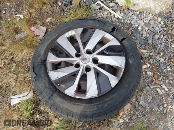 ✅ 2020 Nissan Altima S • VIN: 1N4BL4BV7LC234807 • Lot: 43290818. Wystawiony na IAAI z przebiegiem 76 008 mil. Bezpłatny archiwum sprzedaży aukcyjnych z USA i szczegółowy raport historii pojazdu na DreamBid. Zdjęcie 11.