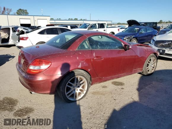 ✅ 2008 Mercedes-Benz SLK 280 • VIN: WDBWK54F98F182210 • Lot: 80752924. Wystawiony na Copart z przebiegiem 117 956 mil. Bezpłatny archiwum sprzedaży aukcyjnych z USA i szczegółowy raport historii pojazdu na DreamBid. Zdjęcie 3.