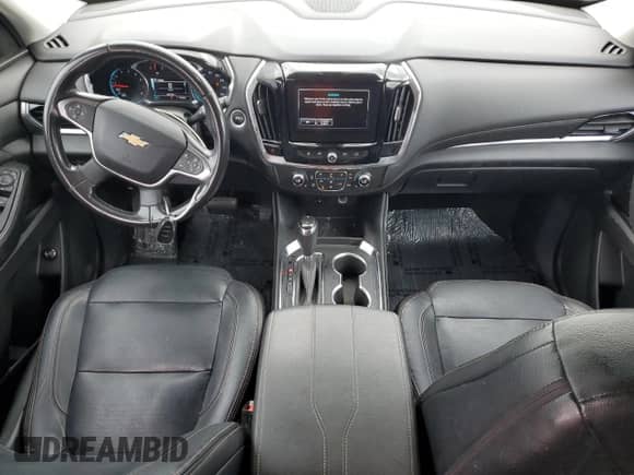 2019 Chevrolet Traverse LT Cloth z VIN 1GNERGKW9KJ108899, wystawiony jako Copart lot #64305465 z przebiegiem 122 145 mil mil oraz Szkoda całkowita • Salvage title. Historia ofert i sprzedaży dostępna na DreamBid. Obrazek 8.