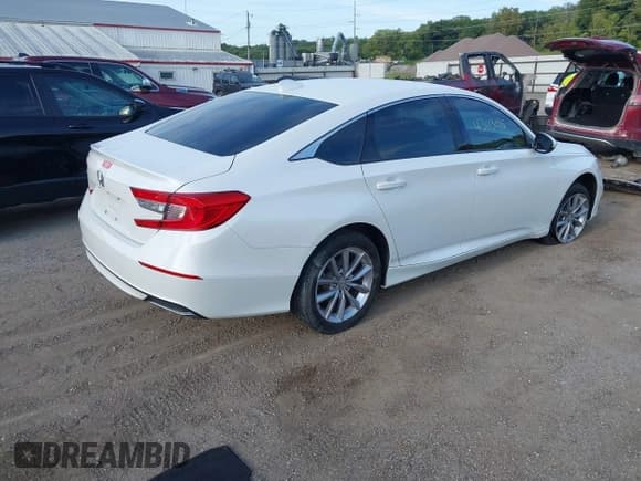 ✅ 2022 Honda Accord LX • VIN: 1HGCV1F1XNA014723 • Лот: 43113095. Опубликован ранее на IAAI с пробегом 41 851 миль. Бесплатный доступ к архиву аукционных продаж из США и подробный отчёт об истории автомобиля на DreamBid. Изображение 4.