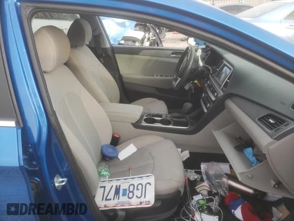 ✅ 2018 Hyundai Sonata SE • VIN: 5NPE24AF8JH725943 • Lot: 65212652. Listed on Copart with 46,092 mi. Free auction sales archive from the USA and detailed vehicle history report at DreamBid. Image 5.