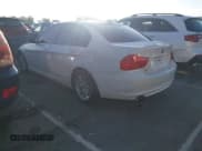 ✅ 2010 BMW 3 Series 328i • VIN: WBAPH7G57ANM53843 • Lot: 42551875. Wystawiony na IAAI z przebiegiem 141 245 mil. Bezpłatny archiwum sprzedaży aukcyjnych z USA i szczegółowy raport historii pojazdu na DreamBid. Zdjęcie 3.