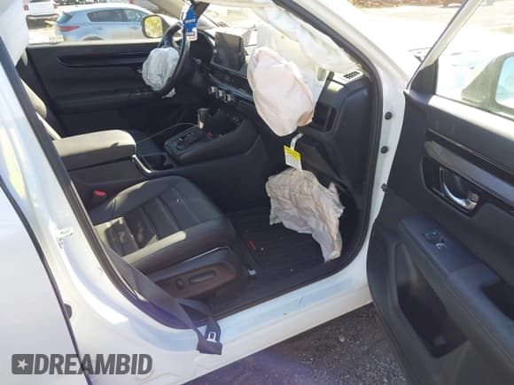 ✅ 2025 Honda CR-V EX-L • VIN: 7FARS4H71SE002777 • Lot: 43344791. Wystawiony na IAAI z przebiegiem 14 048 mil. Bezpłatny archiwum sprzedaży aukcyjnych z USA i szczegółowy raport historii pojazdu na DreamBid. Zdjęcie 5.