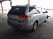 ✅ 2014 Toyota Sienna XLE • VIN: 5TDYK3DC6ES458830 • Lot: 43909439. Listed on IAAI with 108,840 mi. Free auction sales archive from the USA and detailed vehicle history report at DreamBid. Image 4.