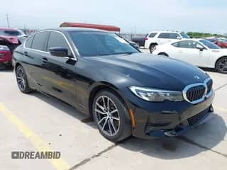 2020 BMW 3 Series 330i xDrive z VIN 3MW5R7J00L8B15482, wystawiony jako IAAI lot #42348581 z przebiegiem 78 368 mil mil oraz . Historia ofert i sprzedaży dostępna na DreamBid. Obrazek 1.