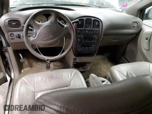 ✅ 2003 Chrysler Town & Country • VIN: 2C4GT54L23R192927 • Lot: 44369585. Wystawiony na Copart z przebiegiem Nie podano. Bezpłatny archiwum sprzedaży aukcyjnych z USA i szczegółowy raport historii pojazdu na DreamBid. Zdjęcie 8.