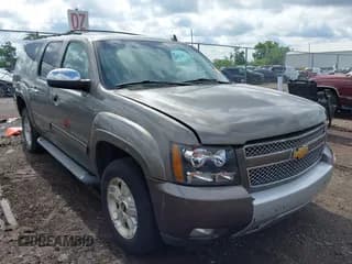 ✅ 2012 Chevrolet Suburban LT • VIN: 1GNSKJE77CR175142 • Lot: 42546388. Listed on IAAI with 227,658 mi. Free auction sales archive from the USA and detailed vehicle history report at DreamBid. Image 1.