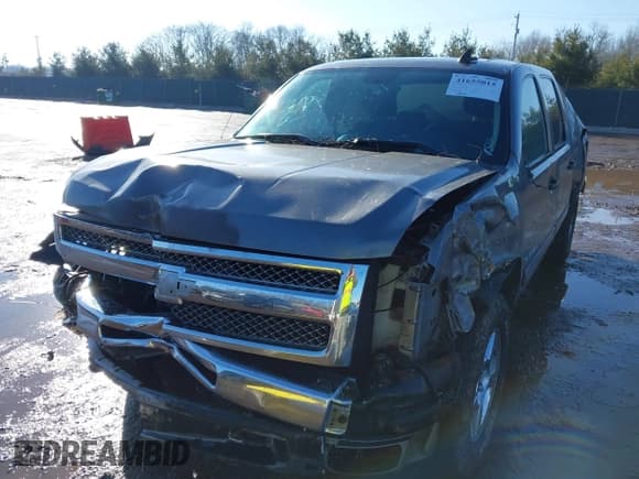 ✅ 2013 Chevrolet Silverado 1500 1HY • VIN: 3GCUKUEJ2DG269624 • Lot: 41655015. Listed on IAAI with 141,564 mi. Free auction sales archive from the USA and detailed vehicle history report at DreamBid. Image 16.