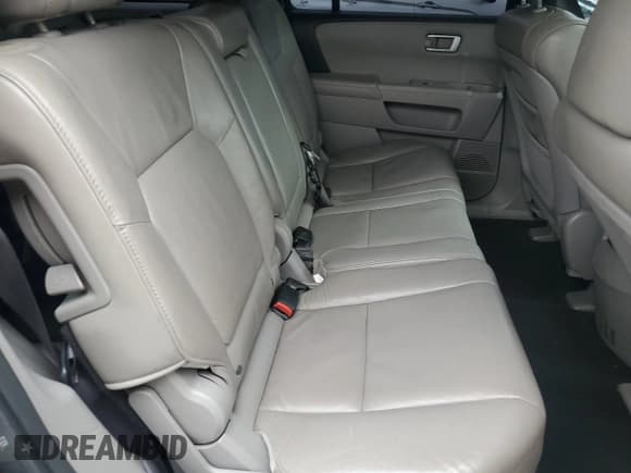 ✅ 2010 Honda Pilot EX-L • VIN: 5FNYF3H56AB008058 • Лот: 85584985. Опубликован ранее на Copart с пробегом 231 453 миль. Бесплатный доступ к архиву аукционных продаж из США и подробный отчёт об истории автомобиля на DreamBid. Изображение 11.