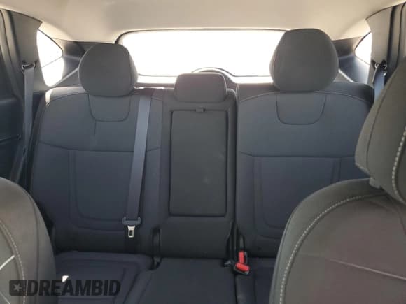 ✅ 2022 Hyundai Tucson SE • VIN: 5NMJACAE8NH033946 • Lot: 66390484. Wystawiony na Copart z przebiegiem 17 771 mil. Bezpłatny archiwum sprzedaży aukcyjnych z USA i szczegółowy raport historii pojazdu na DreamBid. Zdjęcie 10.