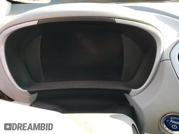 ✅ 2016 Chevrolet Volt LT • VIN: 1G1RC6S52GU117875 • Lot: 45534344. Wystawiony na Copart z przebiegiem Nie podano. Bezpłatny archiwum sprzedaży aukcyjnych z USA i szczegółowy raport historii pojazdu na DreamBid. Zdjęcie 9.