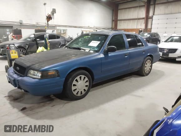 ✅ 2008 Ford Police Interceptor • VIN: 2FAHP71V08X136178 • Lot: 43263307. Listed on IAAI with 431,880 mi. Free auction sales archive from the USA and detailed vehicle history report at DreamBid. Image 21.