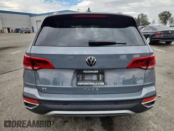 ✅ 2022 Volkswagen Taos SE • VIN: 3VVRX7B21NM093918 • Lot: 81345715. Listed on Copart with 25,418 mi. Free auction sales archive from the USA and detailed vehicle history report at DreamBid. Image 6.