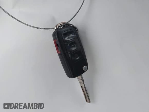 ✅ 2002 Volkswagen Beetle GLS • VIN: 3VWCK21C62M457825 • Lot: 42284650. Listed on IAAI with 86,368 mi. Free auction sales archive from the USA and detailed vehicle history report at DreamBid. Image 11.