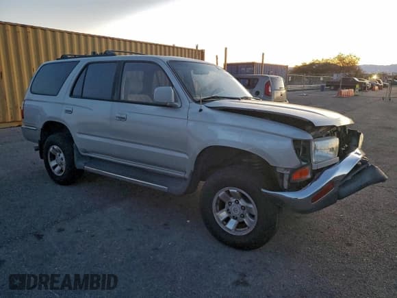 ✅ 1997 Toyota 4Runner SR5 • VIN: JT3GN86R9V0039217 • Lot: 92954255. Wystawiony na Copart z przebiegiem 299 704 mil. Bezpłatny archiwum sprzedaży aukcyjnych z USA i szczegółowy raport historii pojazdu na DreamBid. Zdjęcie 4.
