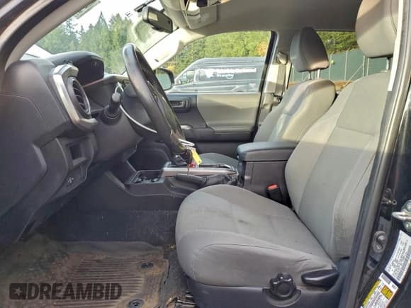 ✅ 2016 Toyota Tacoma TRD Off Road • VIN: 3TMCZ5AN1GM013969 • Lot: 94136925. Listed on Copart with 13,270 mi. Free auction sales archive from the USA and detailed vehicle history report at DreamBid. Image 7.