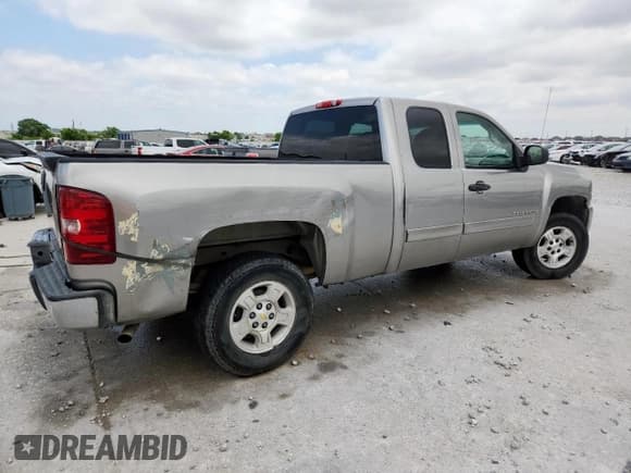 ✅ 2007 Chevrolet Silverado 1500 Work Truck • VIN: 2GCEC19C671654029 • Lot: 58373055. Listed on Copart with 226,751 mi. Free auction sales archive from the USA and detailed vehicle history report at DreamBid. Image 3.