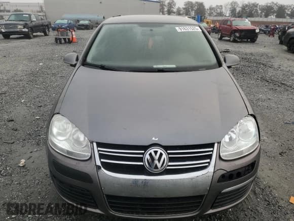 ✅ 2007 Volkswagen Rabbit • VIN: WVWDR71K27W068825 • Lot: 91631525. Listed on Copart with 235,085 mi. Free auction sales archive from the USA and detailed vehicle history report at DreamBid. Image 5.