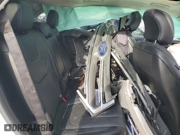 ✅ 2015 Ford Edge Titanium • VIN: 2FMPK4K80FBB75287 • Лот: 71088675. Опубликован ранее на Copart с пробегом Не указан. Бесплатный доступ к архиву аукционных продаж из США и подробный отчёт об истории автомобиля на DreamBid. Изображение 10.