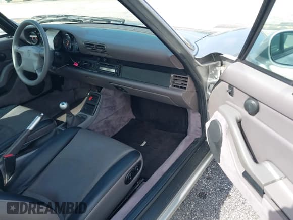 ✅ 1998 Porsche 911 Carrera • VIN: WP0CA2992WS340996 • Лот: 42002177. Опубликован ранее на IAAI с пробегом 47 222 миль. Бесплатный доступ к архиву аукционных продаж из США и подробный отчёт об истории автомобиля на DreamBid. Изображение 5.