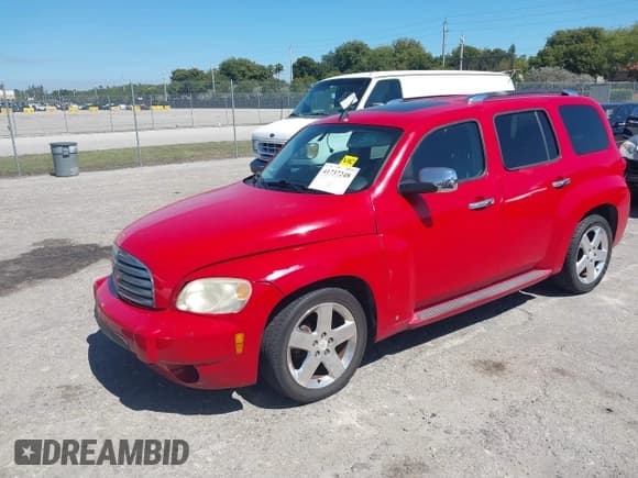 ✅ 2008 Chevrolet HHR LT • VIN: 3GNDA33P28S541944 • Lot: 41737248. Listed on IAAI with 135,648 mi. Free auction sales archive from the USA and detailed vehicle history report at DreamBid. Image 17.