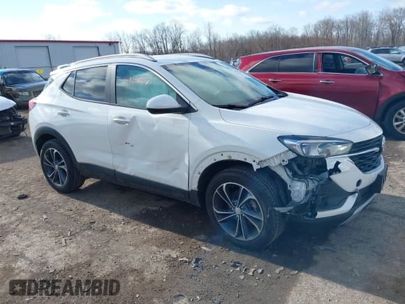 ✅ 2022 Buick Encore GX Select • VIN: KL4MMDS25NB121334 • Lot: 41917847. Listed on IAAI with 32,067 mi. Free auction sales archive from the USA and detailed vehicle history report at DreamBid. Image 1.