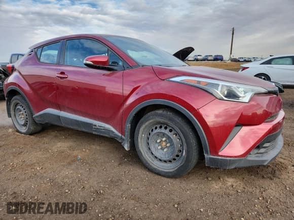 ✅ 2018 Toyota C-HR XLE • VIN: NMTKHMBXXJR064773 • Lot: 93269695. Listed on Copart with 87,454 mi. Free auction sales archive from the USA and detailed vehicle history report at DreamBid. Image 4.