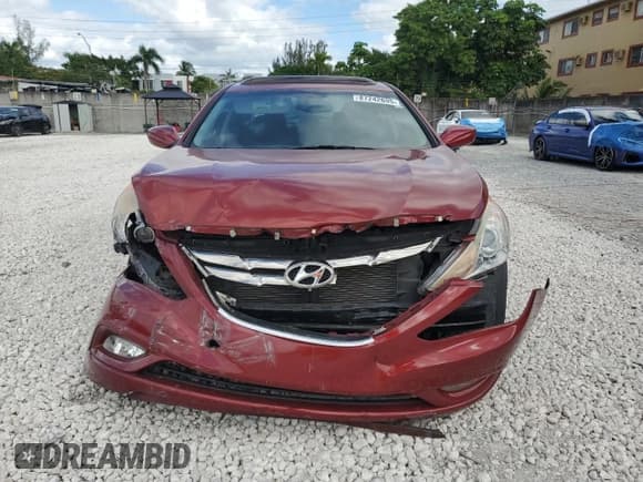 ✅ 2013 Hyundai Sonata SE • VIN: 5NPEC4ACXDH548352 • Lot: 87242695. Listed on Copart with 21,965 mi. Free auction sales archive from the USA and detailed vehicle history report at DreamBid. Image 5.