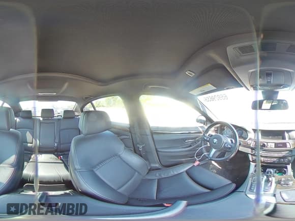 ✅ 2014 BMW 5 Series 550i xDrive • VIN: WBAKP9C59ED692725 • Lot: 65929655. Listed on Copart with 79,597 mi. Free auction sales archive from the USA and detailed vehicle history report at DreamBid. Image 14.