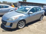 ✅ 2013 Mazda 3 i Sport • VIN: JM1BL1UP7D1800632 • Lot: 42853881. Wystawiony na IAAI z przebiegiem 193 336 mil. Bezpłatny archiwum sprzedaży aukcyjnych z USA i szczegółowy raport historii pojazdu na DreamBid. Zdjęcie 17.