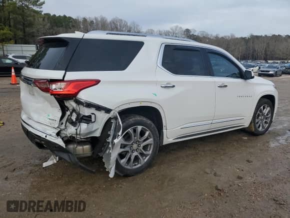 2021 Chevrolet Traverse Premier с VIN 1GNERKKW6MJ142000, выставлен на аукционе Copart как лот 44908065 с пробегом 46 940 миль миль и Списание • Salvage title. История ставок и продаж доступна на DreamBid. Изображение 3.
