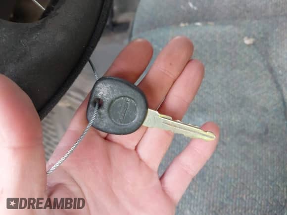 2003 Chevrolet Silverado 1500 LS с VIN 1GCEK19V73E281158, выставлен на аукционе IAAI как лот 43594495 с пробегом 270 275 миль миль и . История ставок и продаж доступна на DreamBid. Изображение 11.