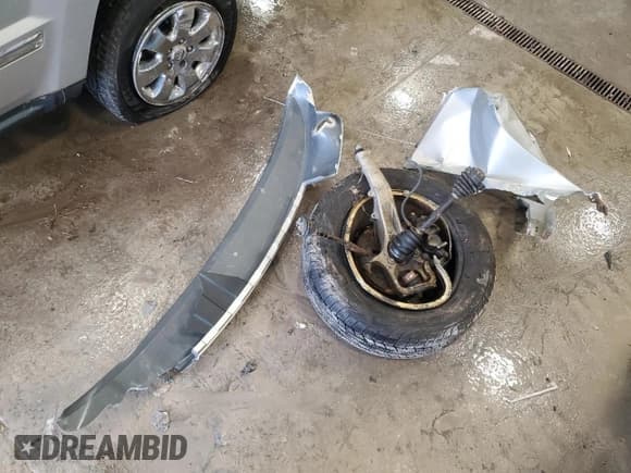 ✅ 2008 Jeep Grand Cherokee Limited • VIN: 1J8HR58N28C206610 • Лот: 48517665. Опубликован ранее на Copart с пробегом 206 850 миль. Бесплатный доступ к архиву аукционных продаж из США и подробный отчёт об истории автомобиля на DreamBid. Изображение 12.