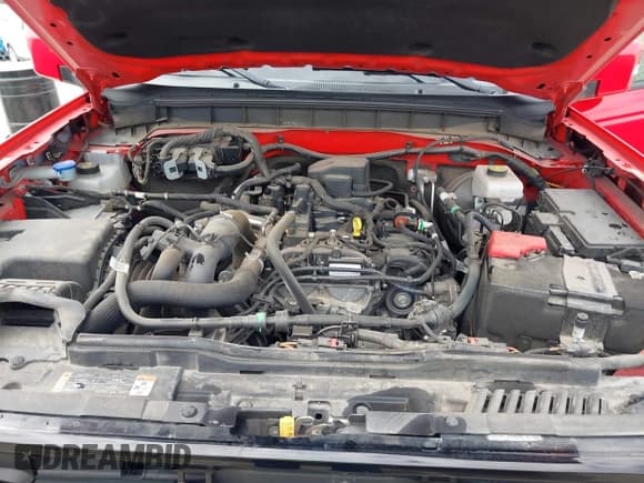 ✅ 2022 Ford Bronco • VIN: 1FMDE5DH7NLA98557 • Lot: 41746093. Wystawiony na IAAI z przebiegiem 61 718 mil. Bezpłatny archiwum sprzedaży aukcyjnych z USA i szczegółowy raport historii pojazdu na DreamBid. Zdjęcie 10.