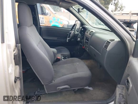 ✅ 2005 Chevrolet Colorado LS Z71 • VIN: 1GCDS196258147874 • Лот: 43682711. Опубликован ранее на IAAI с пробегом 269 103 миль. Бесплатный доступ к архиву аукционных продаж из США и подробный отчёт об истории автомобиля на DreamBid. Изображение 5.