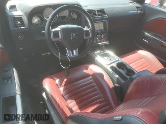 ✅ 2013 Dodge Challenger SXT • VIN: 2C3CDYAG1DH515915 • Лот: 66860824. Опубликован ранее на Copart с пробегом 81 251 миль. Бесплатный доступ к архиву аукционных продаж из США и подробный отчёт об истории автомобиля на DreamBid. Изображение 8.