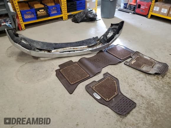 ✅ 2014 Ram 2500 Longhorn • VIN: 3C6UR5GL1EG122591 • Lot: 49344755. Listed on Copart with 179,341 mi. Free auction sales archive from the USA and detailed vehicle history report at DreamBid. Image 12.