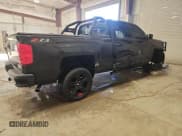 ✅ 2018 Chevrolet Silverado 1500 LT • VIN: 1GCVKREC3JZ354616 • Lot: 87392175. Wystawiony na Copart z przebiegiem 92 945 mil. Bezpłatny archiwum sprzedaży aukcyjnych z USA i szczegółowy raport historii pojazdu na DreamBid. Zdjęcie 3.